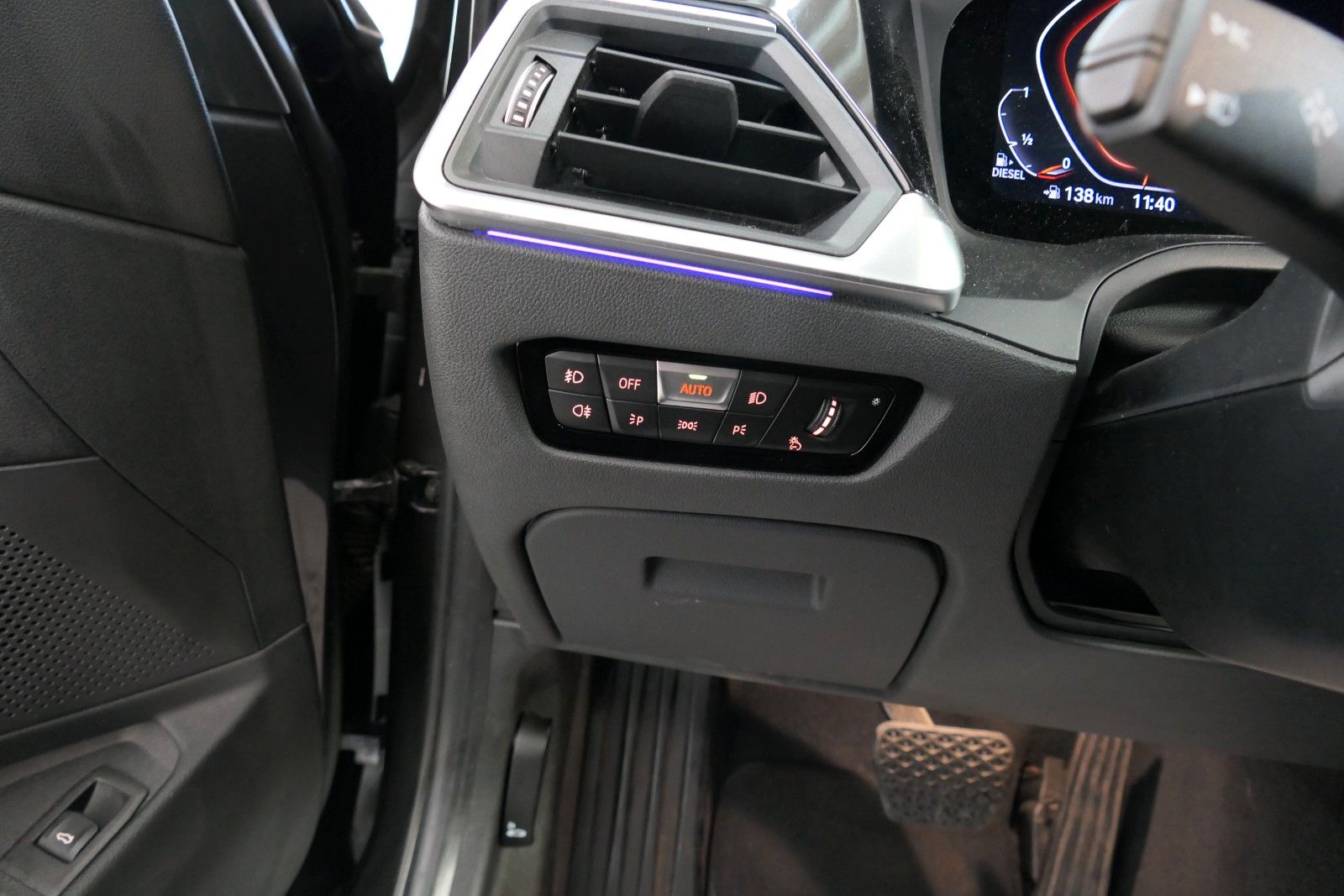 BMW G21 Touring 320 d Luxury Line AHK,LED,Navi, foto 24