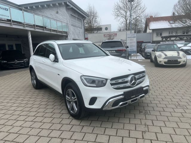 Mercedes-Benz GLC 300 de 4Matic*MBUX*Multibeam*RCAM*AHK