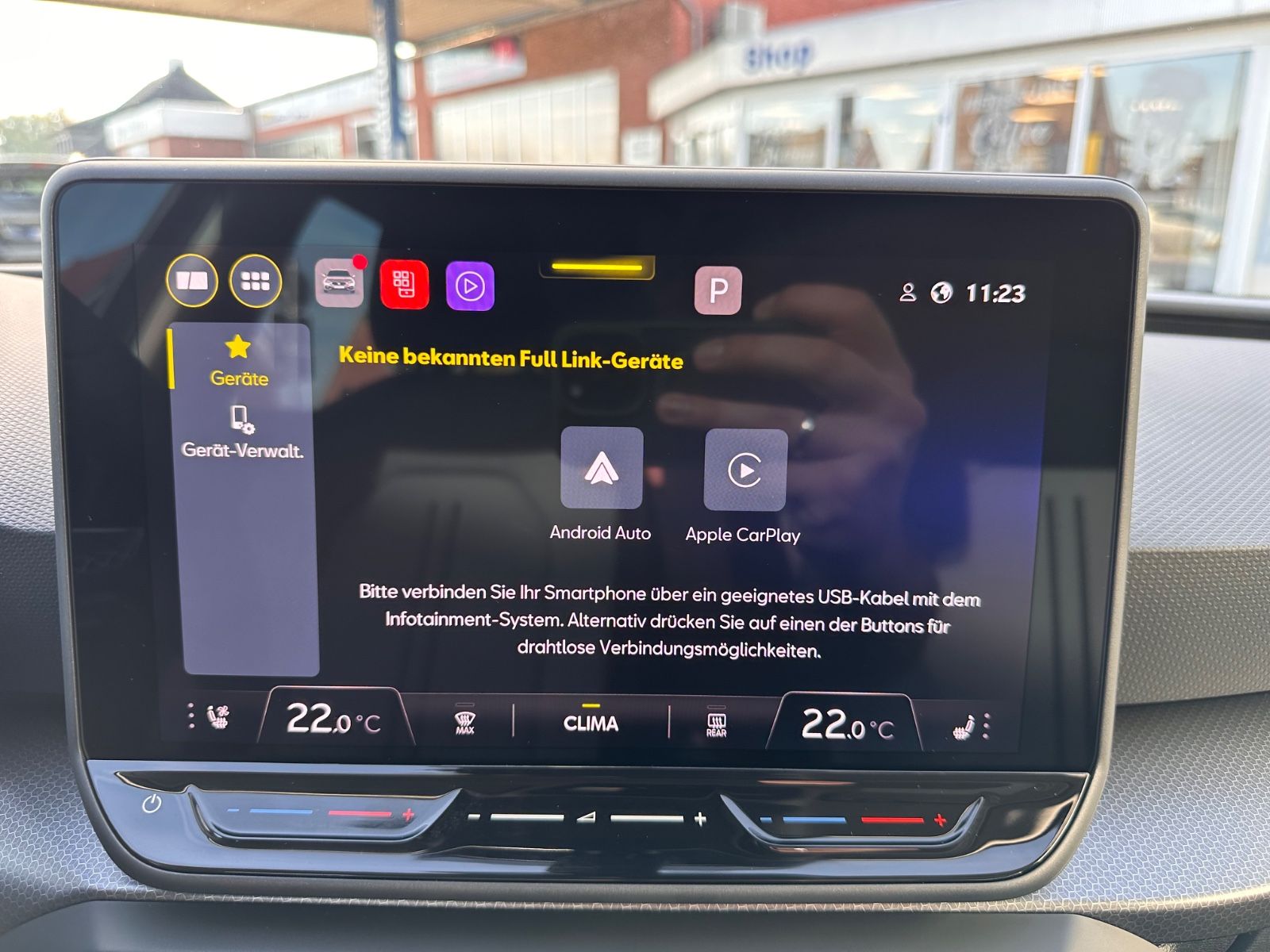 Fahrzeugabbildung SEAT Leon ST 2.0 TDI Style DSG AHK/ACC/APP/SHZ/RFK