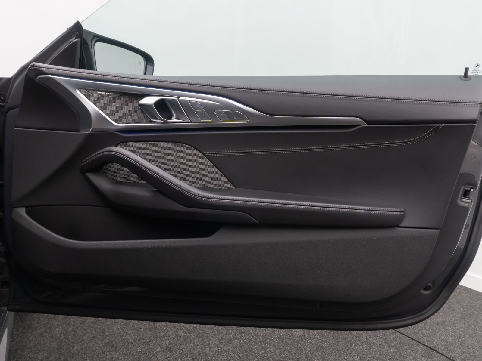 Fahrzeugabbildung BMW M850i xD Cabrio Individual SoftCl 360° Laser 20"