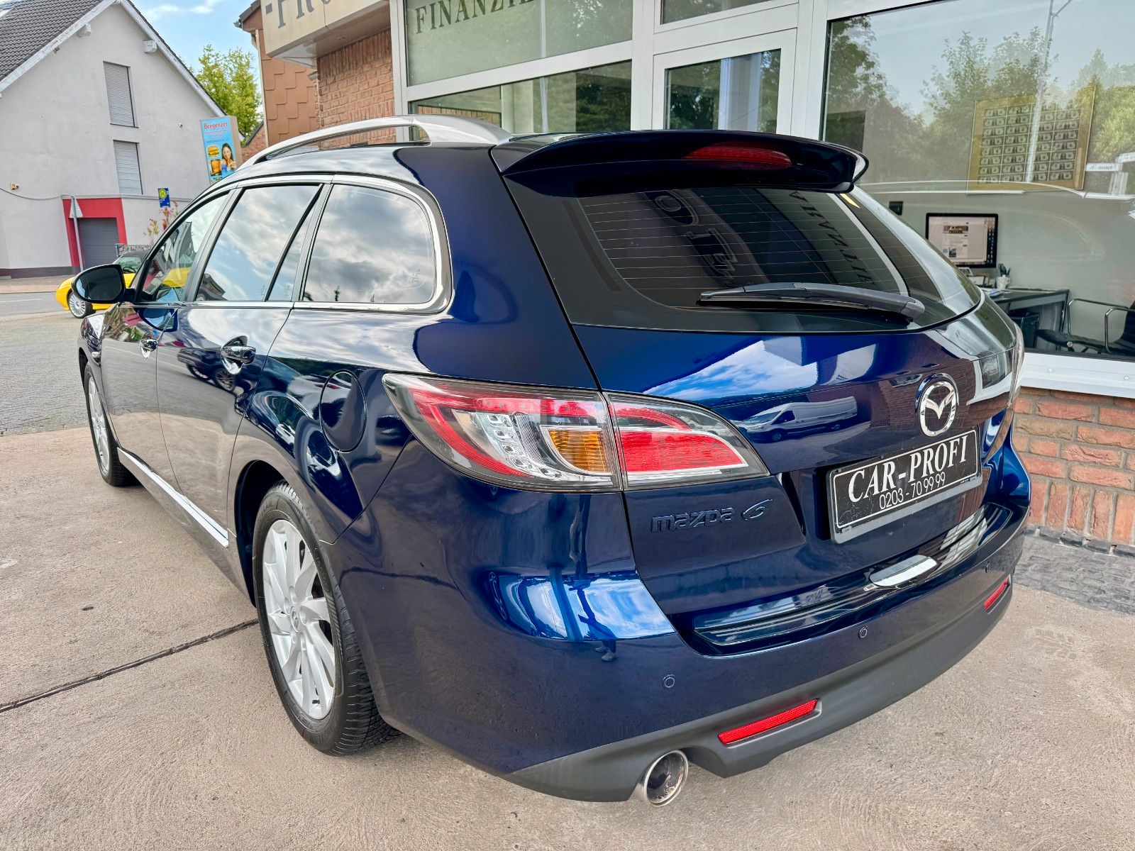 Fahrzeugabbildung Mazda 6 Kombi 2.2 CRDT Edition 125 Klima/Leder/AHK