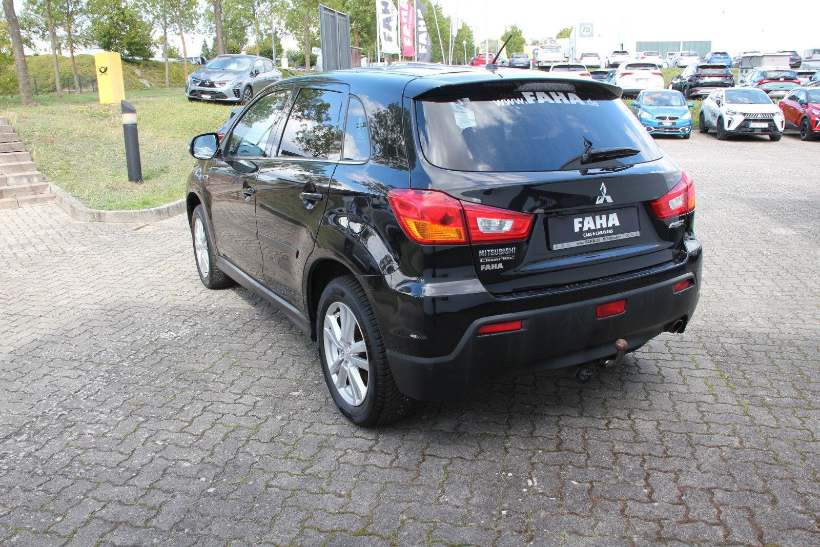 Fahrzeugabbildung Mitsubishi ASX Intro Edition 2WD