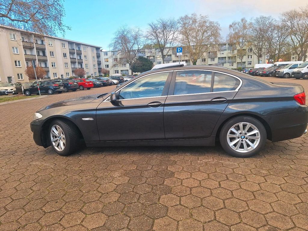 Image of BMW 520