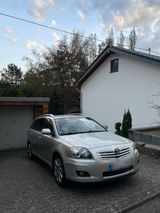Toyota Avensis T25 D-4D - Toyota Avensis: T25