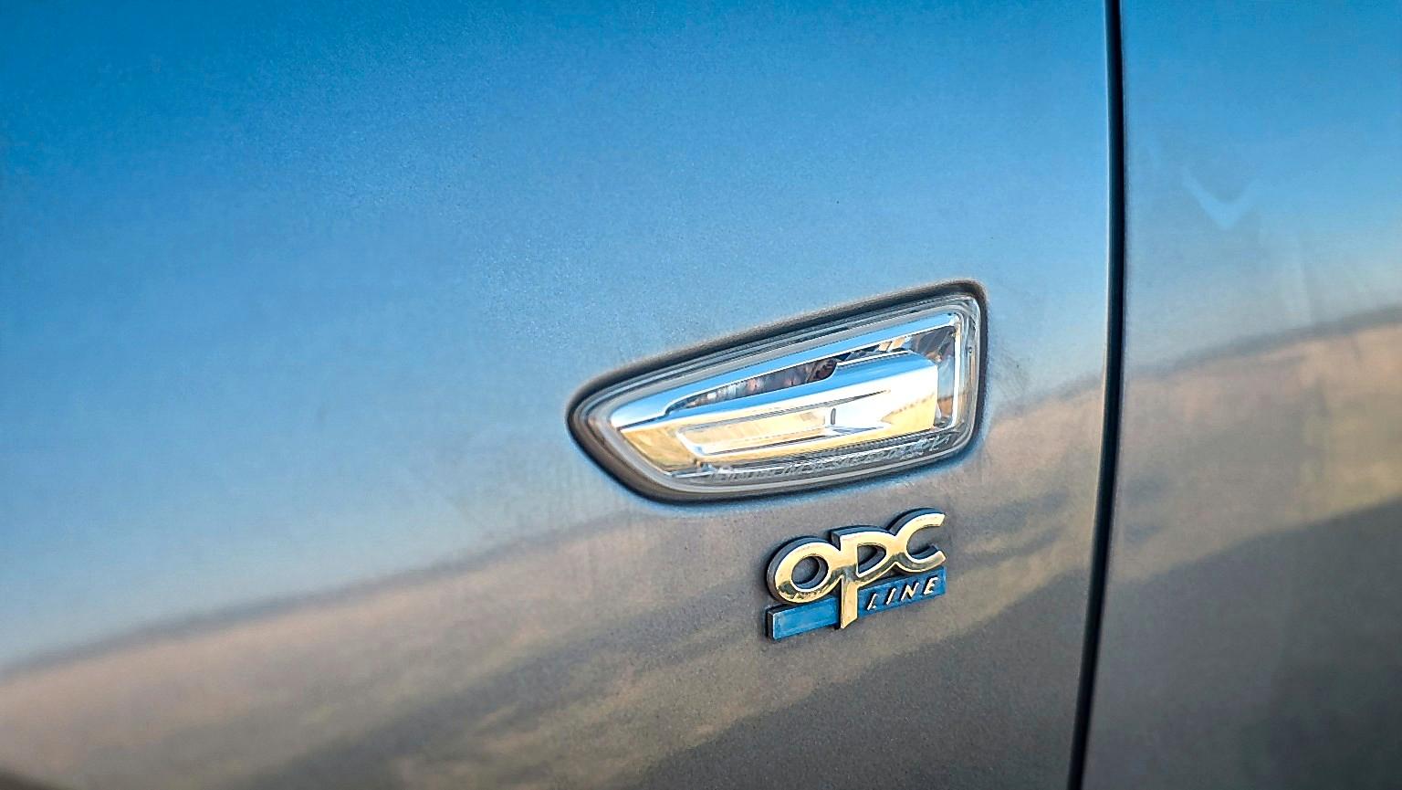 Opel Insignia 1.6 Turbo 200PS Ultimate 120, OPC Line
