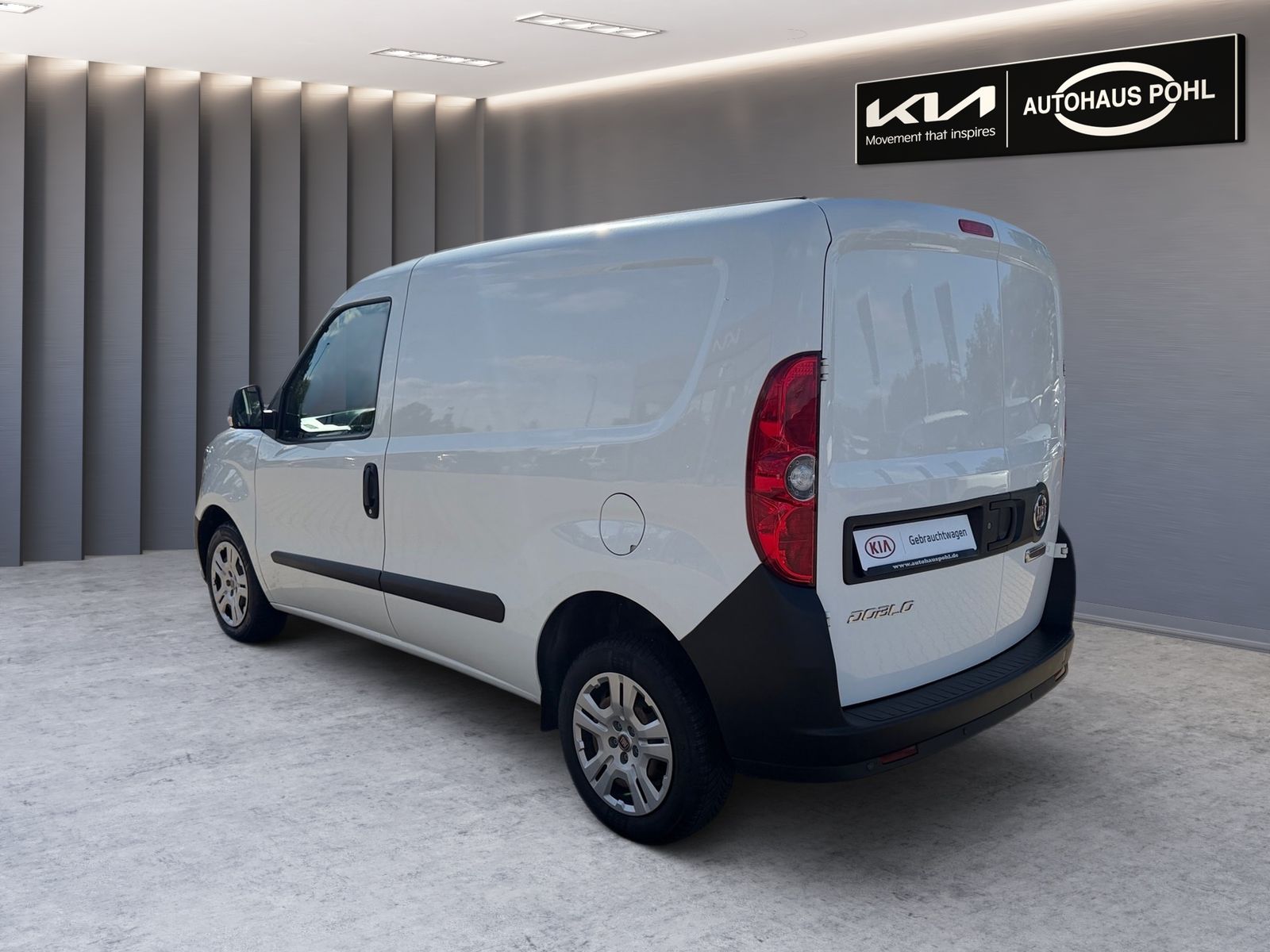 Fahrzeugabbildung Fiat Doblò Cargo Serie2-Warentransport Kawa L1H1 Easy