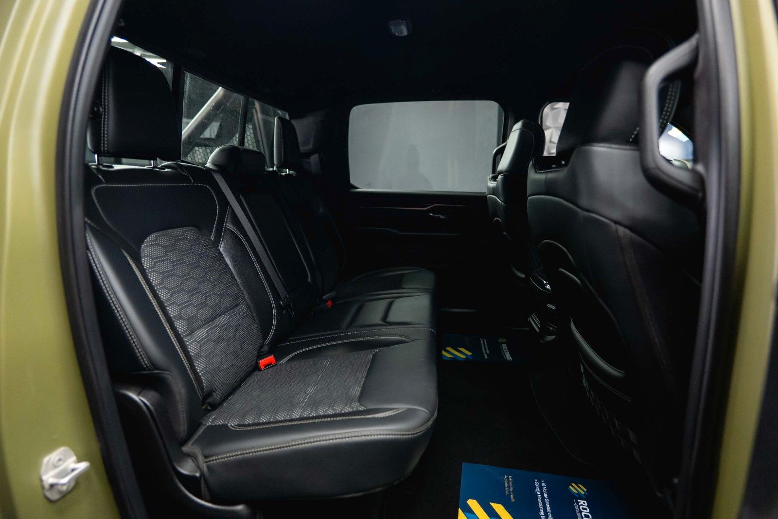 Fahrzeugabbildung Dodge RAM 5.7 V8 HEMI 4x4 LARAMIE OFFROAD TRX Styling