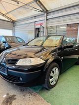 Renault Megane II Coupe / Cabrio Dynamique - Renault Megane aus 2006: Cab