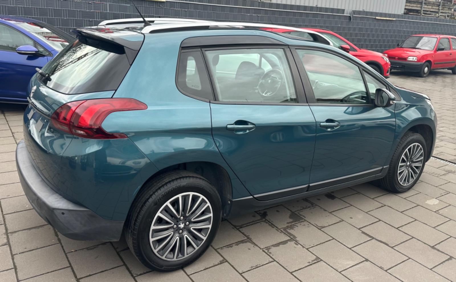 Peugeot 2008 Active 1.2