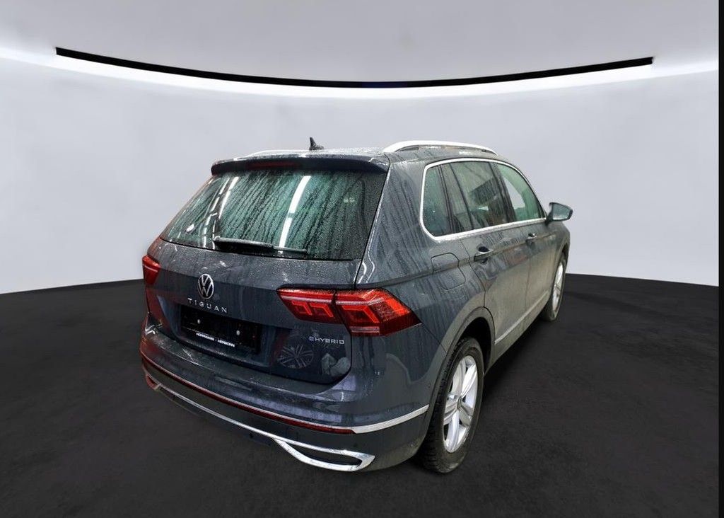 Volkswagen Tiguan — fotografia 3