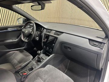 Skoda Octavia - 10