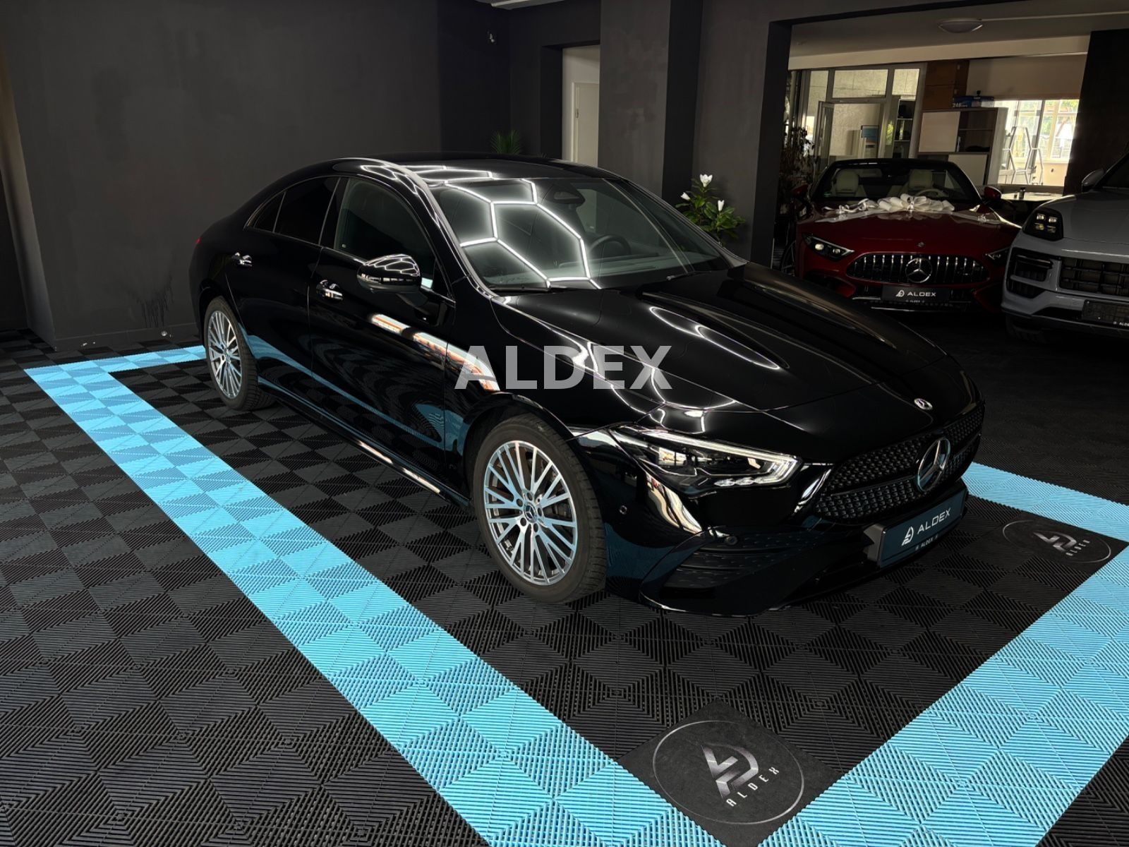 Mercedes-Benz CLA 250 4M COUPE AMG°LED°360°KEY°DIST°19 °AMBIEN