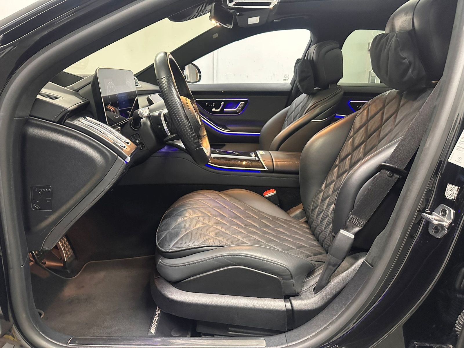 Fahrzeugabbildung Mercedes-Benz S 580 e 4MATIC AMG-LINE *PANO*MAGICV*