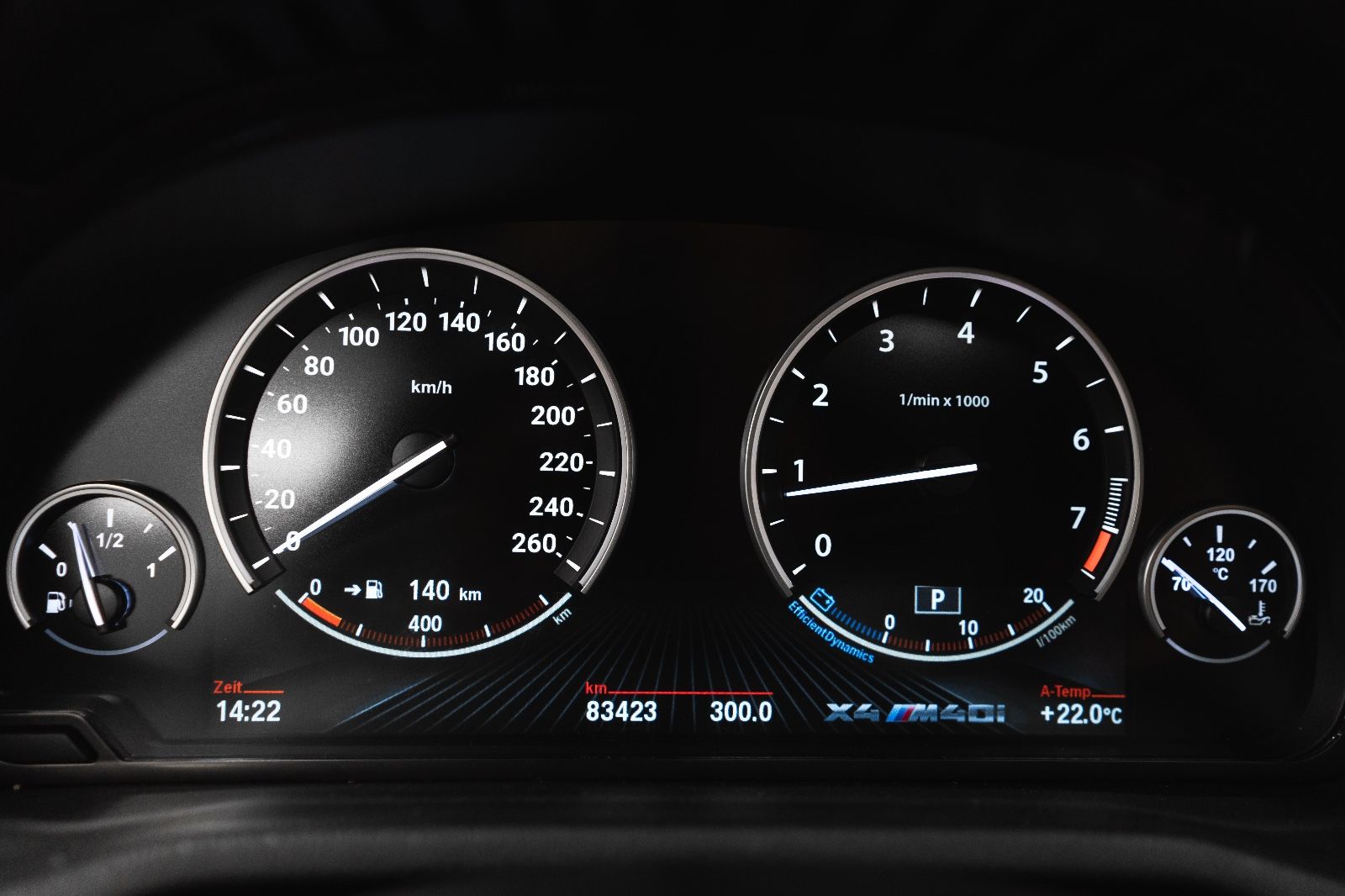 Fahrzeugabbildung BMW X4 M40i M-Sportpaket Head Up Harman 360 Xenon