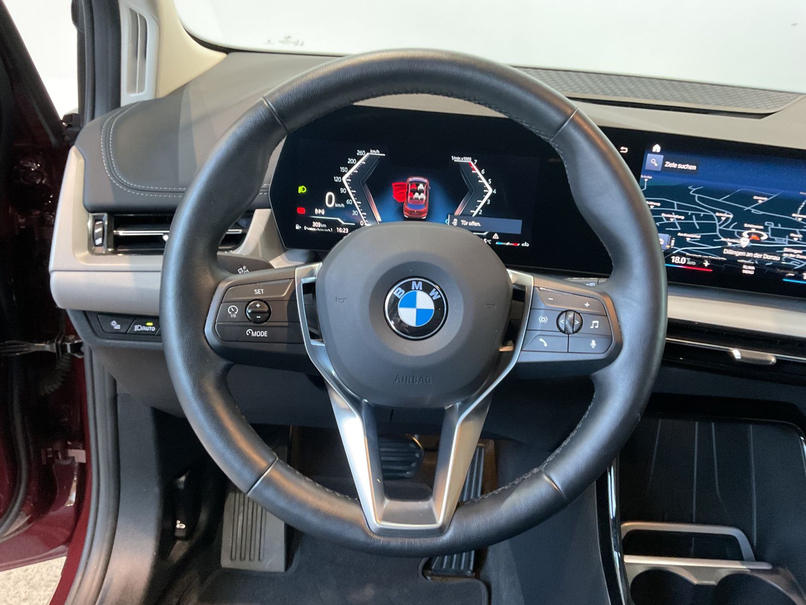 Fahrzeugeinzelansicht 8 Fahrzeugabbildung BMW 218i |Komfortzugang |AHK |Harman Kardon
