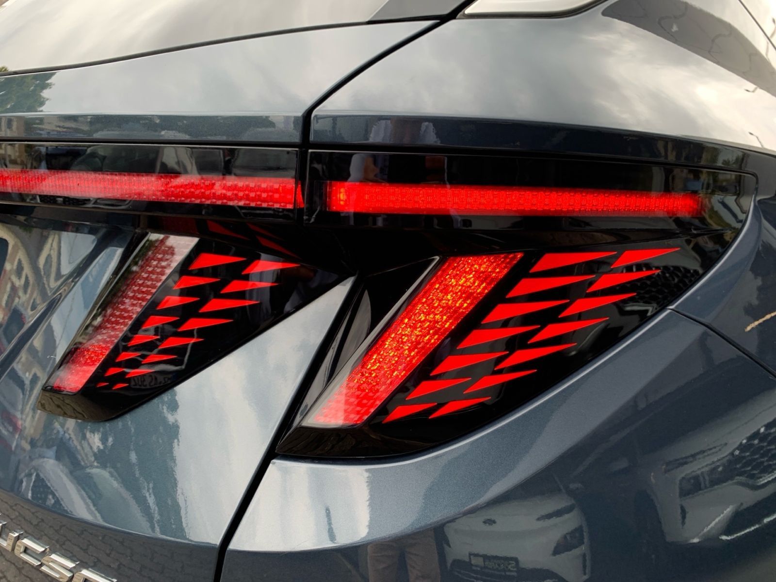 Fahrzeugabbildung Hyundai TUCSON 1.6 T-GDI Trend Plug-In Hybrid 4WD AHK As