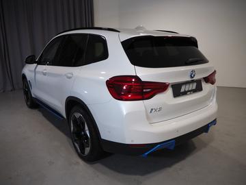 صورة 3 لـ 2021 BMW IX3