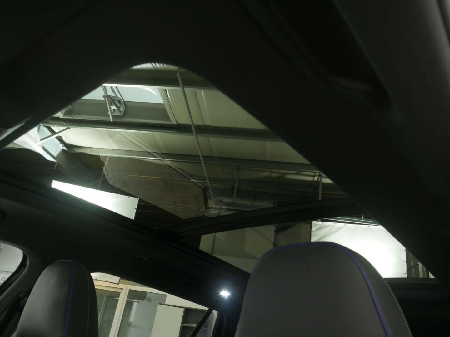 Volkswagen Passat - Bild 29