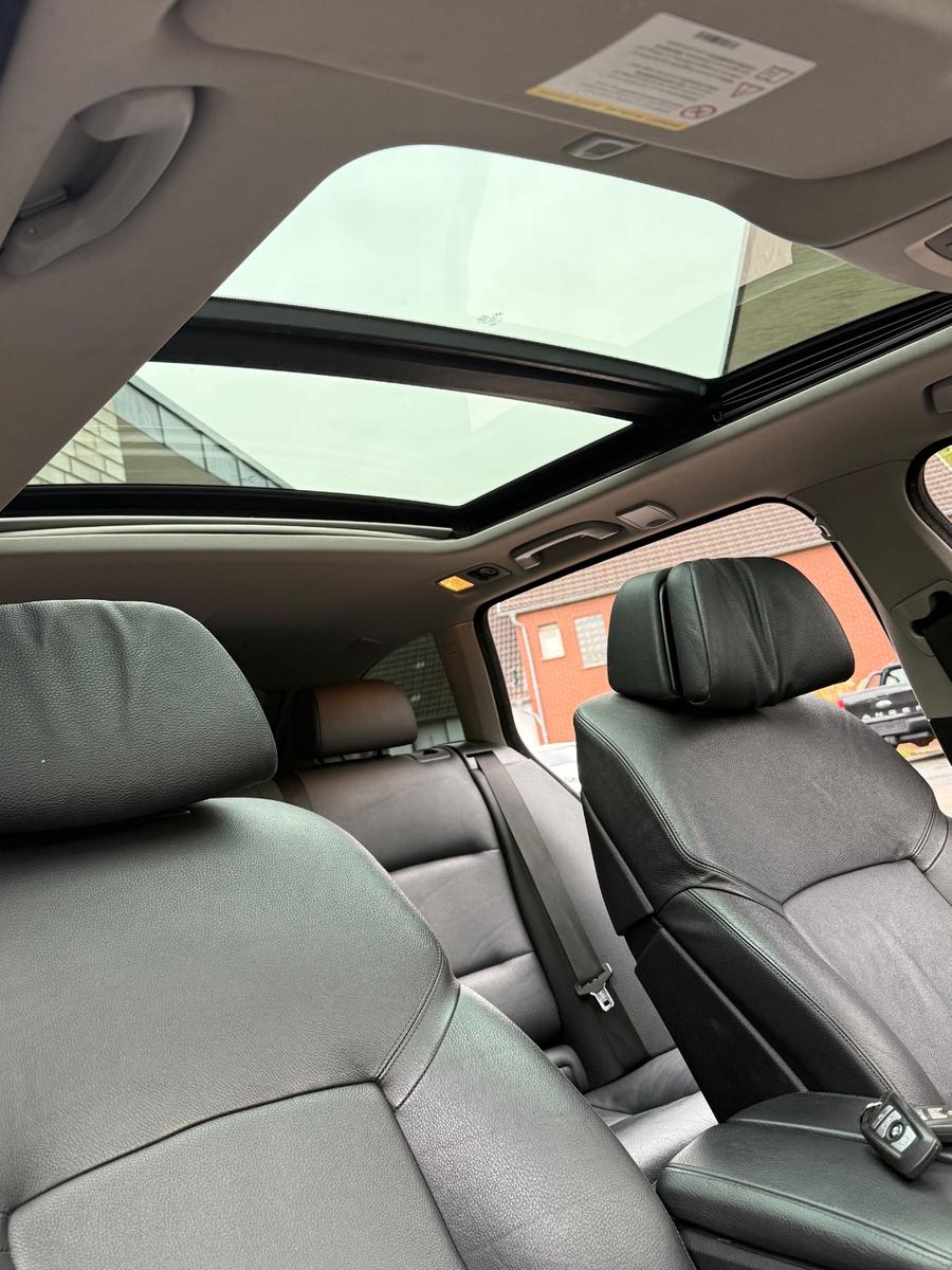 BMW 530d*Head-up*PANO*Elek.Heckkl.*VOLL