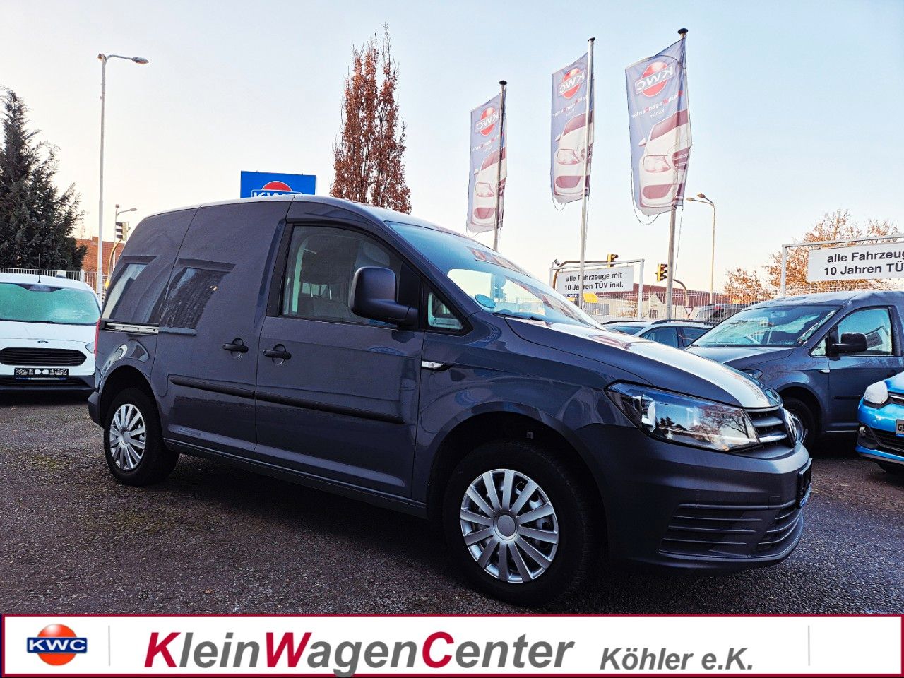 VW Caddy 2.0 TDI Kasten +ZV+AHK+Tempomat+