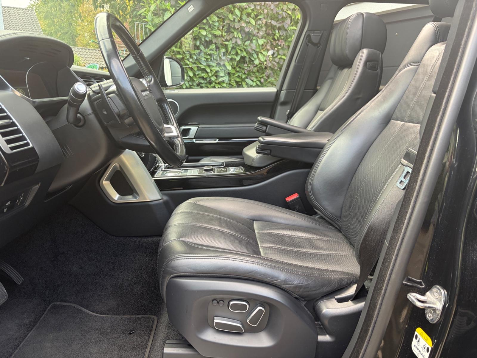 Range Rover Vogue 4.4 SDV8 340 ch • 76 500 km • Toit pano • Meridian • Caméra 360° • Sièges ventilés • 22"