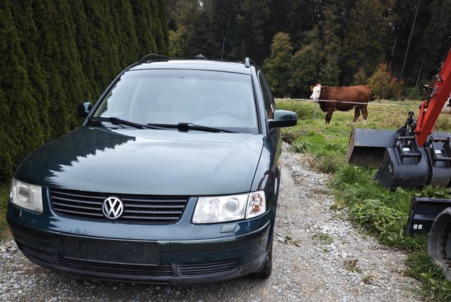 Volkswagen Passat Variant VW Passat 2.8 V6 Syncro AHK