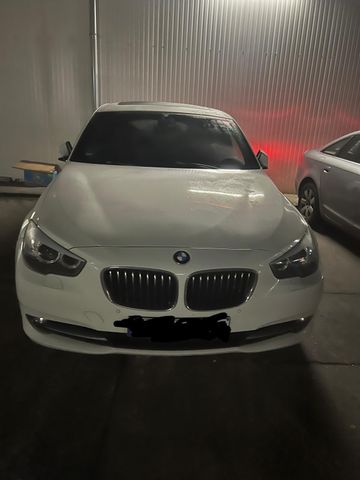 BMW 530 Gran Turismo Leder Navi Bi-Xenon Pano-Kamera