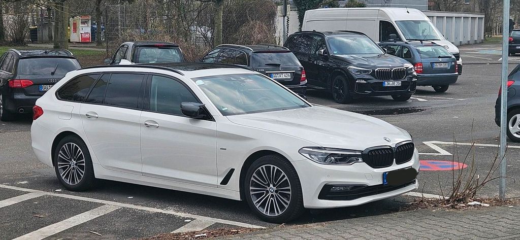 Image of BMW 520