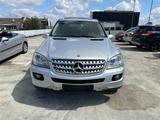 Mercedes-Benz ML 350 ML,Xenon,Navi,Klima,TÜV NEU - Mercedes-Benz ML 350 mit Benzin-Antrieb