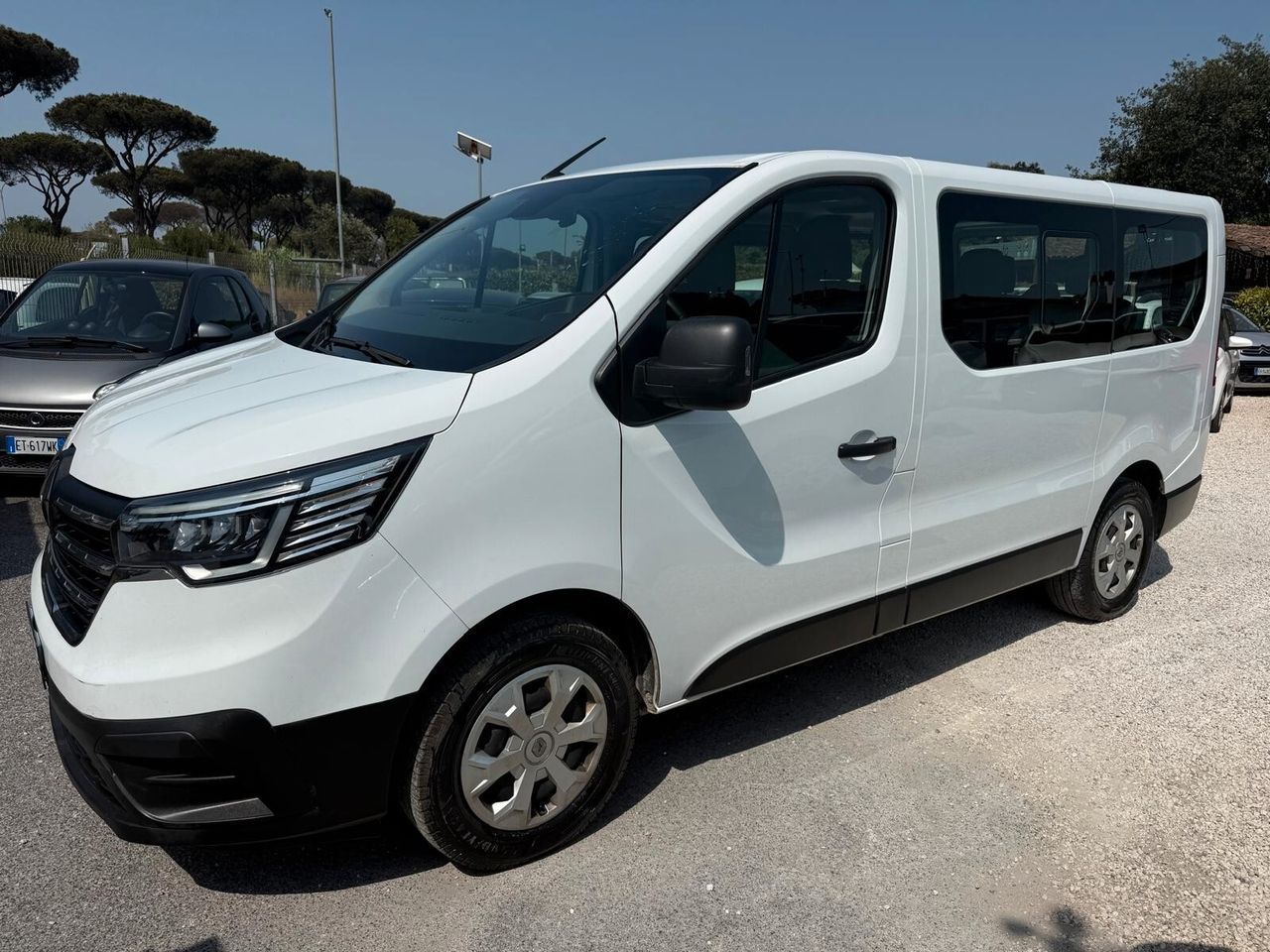 Other Renault Trafic BluedCi 110CV PL-TN Equilibre 9 P imagem 3