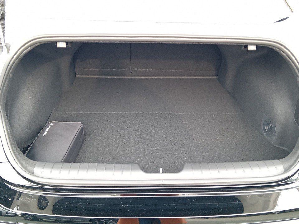 Hyundai IONIQ 6 – Bild 12