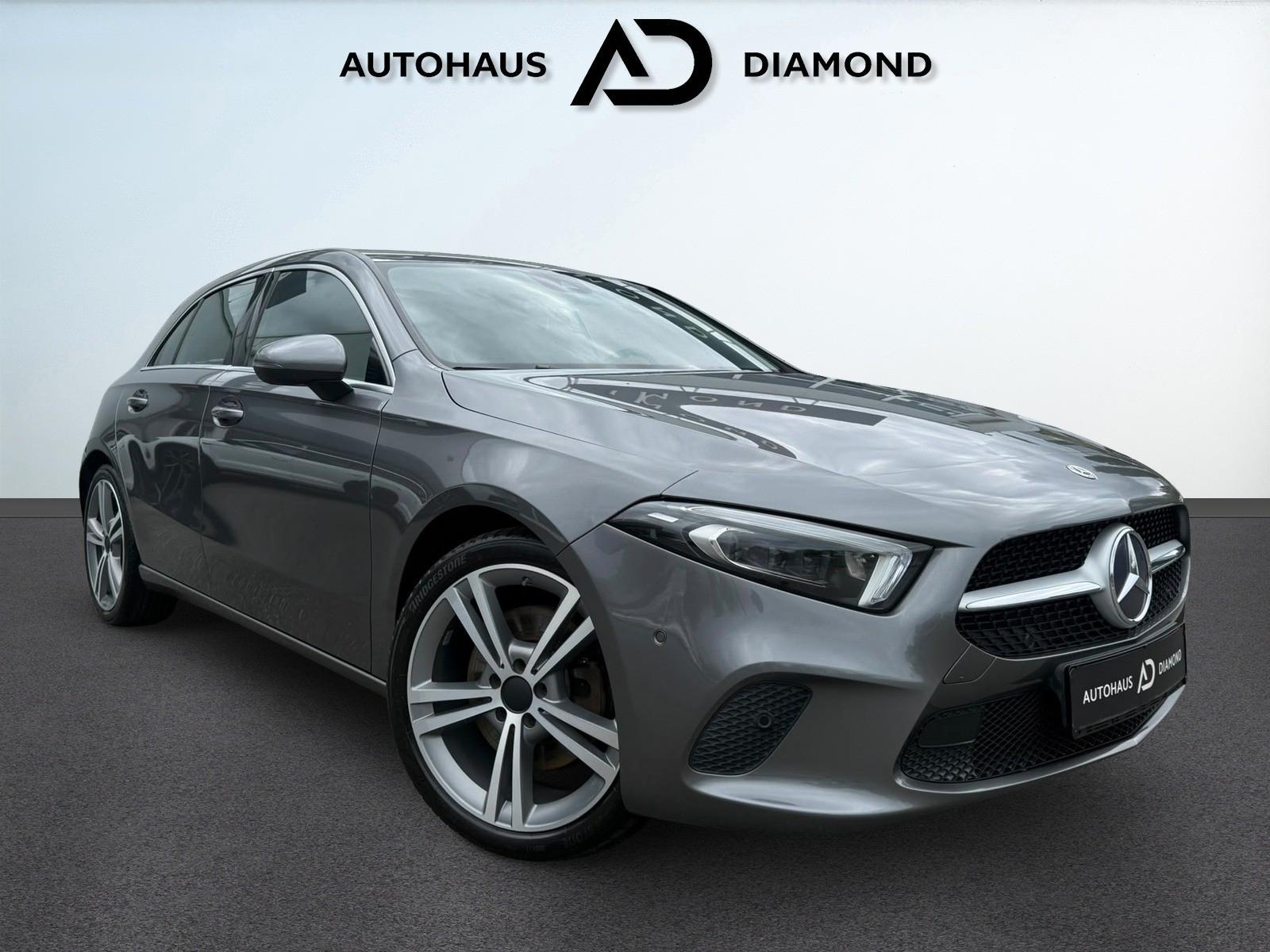 Mercedes-Benz A 250 * AUTOMATIK * LEDER * SPURHALTE *