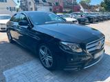 Mercedes-Benz Mercedes Benz E250 AMG Line Auto. LED Navi... - Mercedes-Benz E 250 in München