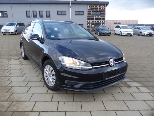 Volkswagen Golf 1.6 TDI NAVI+SHZ+1HAND+TÜV03.2026