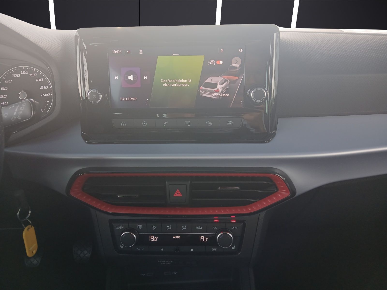 Fahrzeugabbildung SEAT Ibiza TSI FR-Line LED Pano ACC RFK SH LM