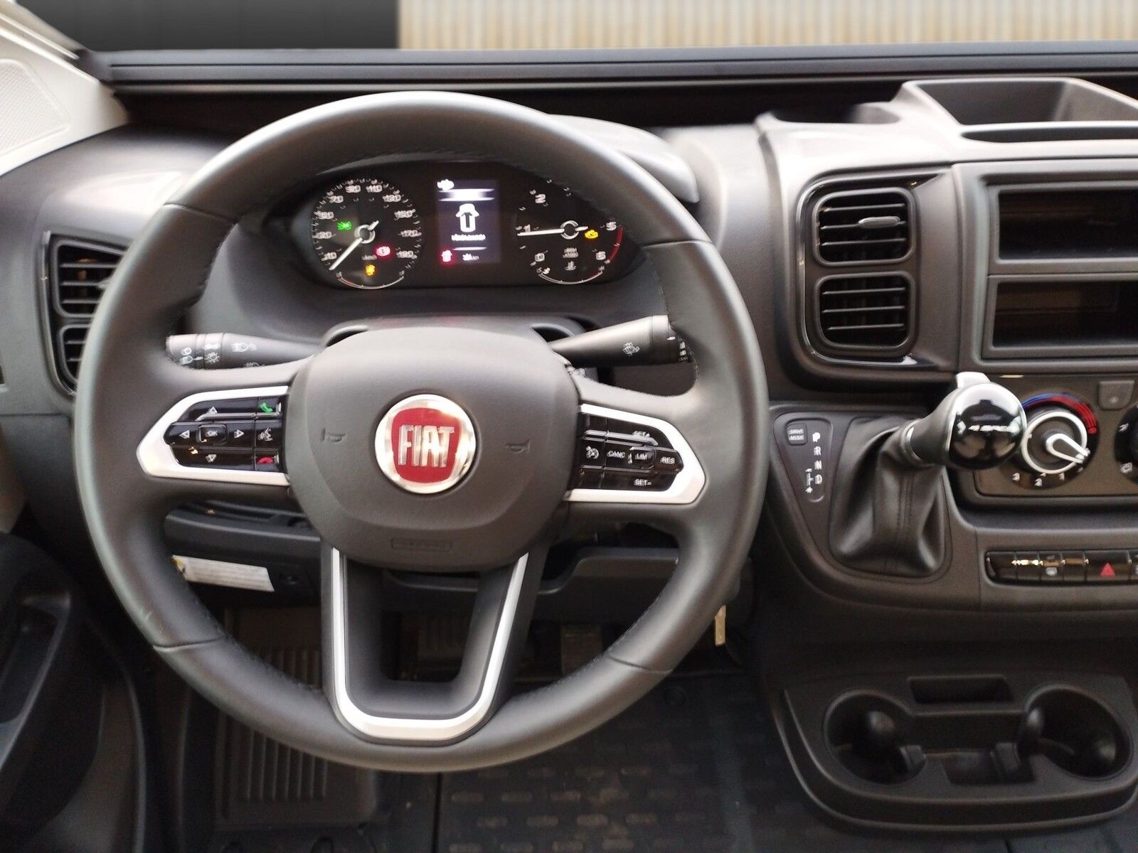 Fahrzeugabbildung Karmann Dexter DE 600 Markise, Captain-Chair-Sitze