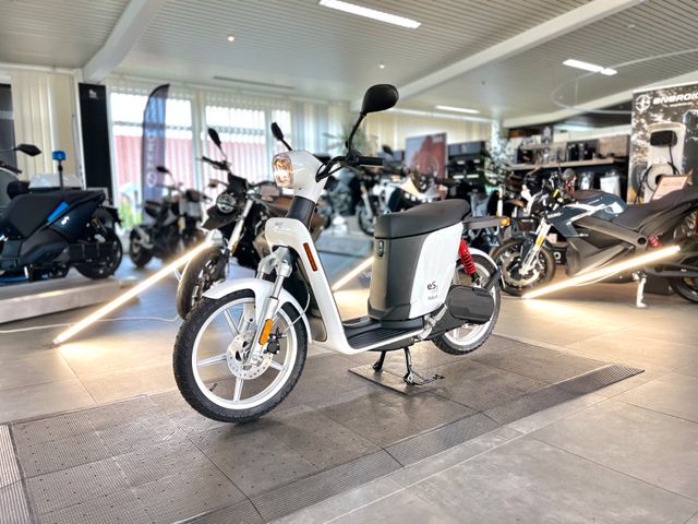 Другие Askoll eS2 1.4 city white E-Roller ITALY 
