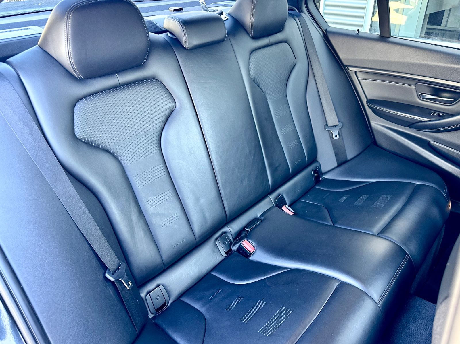 Fahrzeugabbildung BMW M3 Competition *BRD+M-Drivers+Carbon+Voll+KW*