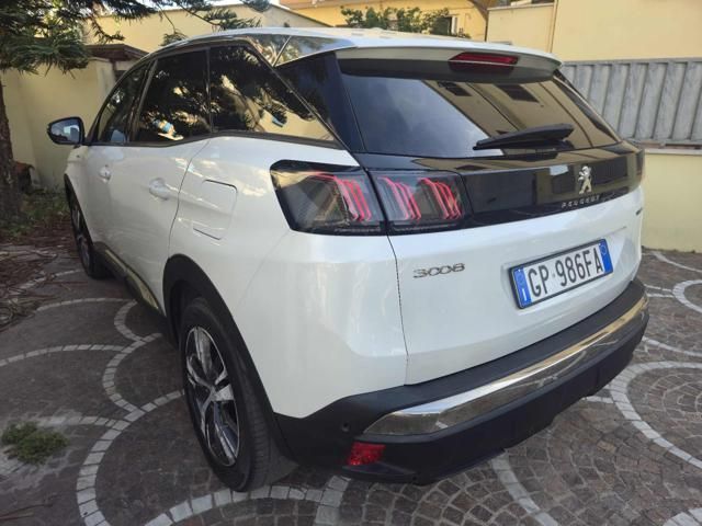 Peugeot PEUGEOT 3008 Hybrid4 300 e-EAT8 GT 4x4 unipropie imagem 3