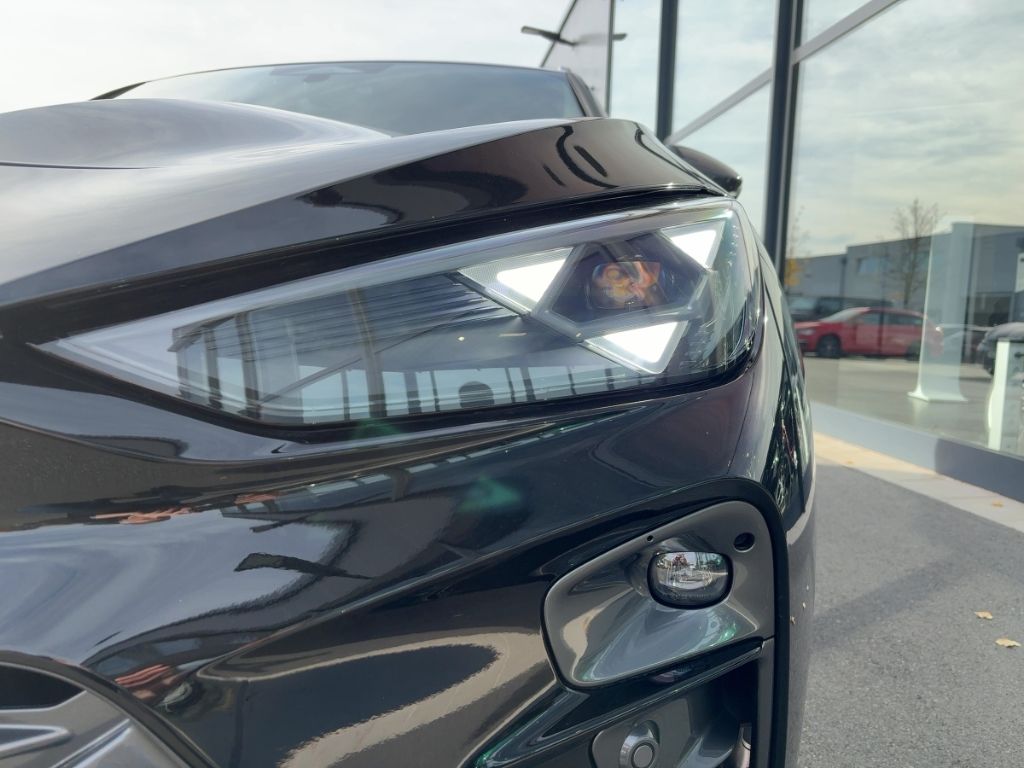 Fahrzeugabbildung CUPRA Terramar 1.5 eTSI AHK Sitzhzg.