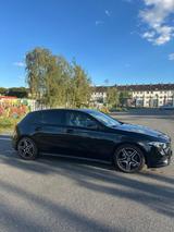 Mercedes-Benz A 200 AMG-Line Night Paket 7G-DCT - Mercedes-Benz A 200: Kleinwagen