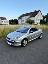 Peugeot 206 CC 110-Tüv Neu-Sehr gepflegt  - Peugeot 206 in Bonn