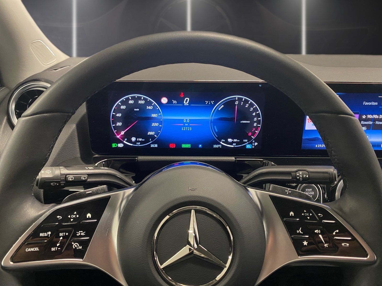 Fahrzeugabbildung Mercedes-Benz GLA 250 e Progressive*AHK*LED*Kamera*Easy-Pack*