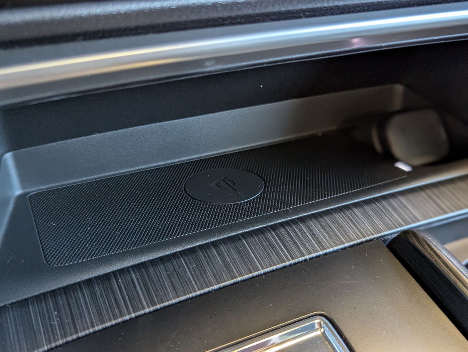 Fahrzeugabbildung Mazda CX-80 2.5 SKYACTIV PHEV 327 HOMURA+ 7-Sitze Pano