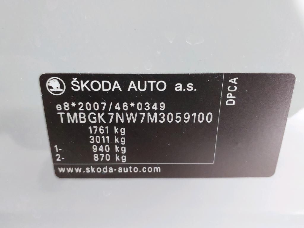 Skoda Kamiq Monte Carlo 1.5 TSI DSG Pano*PDC*Tempo*SH