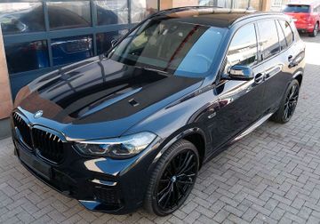 Bild 3 BMW X5 xDr.45e M-Sport,PA+,HUD,Laser,Belüft+Mas.22"