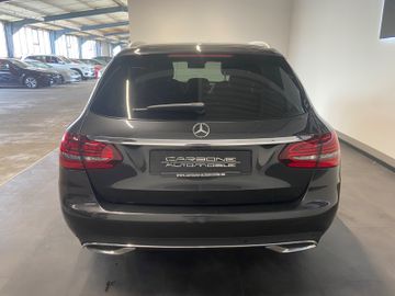 Mercedes C 200 - 3