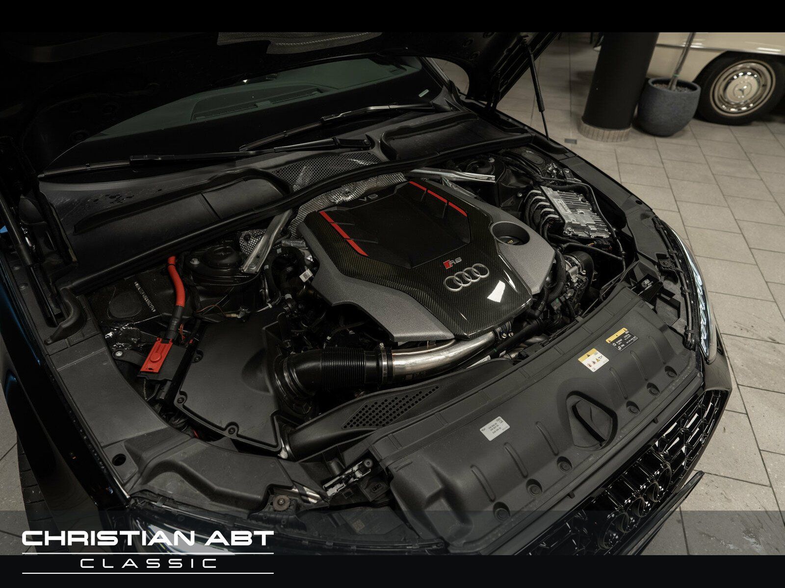 Fahrzeugabbildung Audi RS 4 Competition Plus Panorama * B&O * Keyless