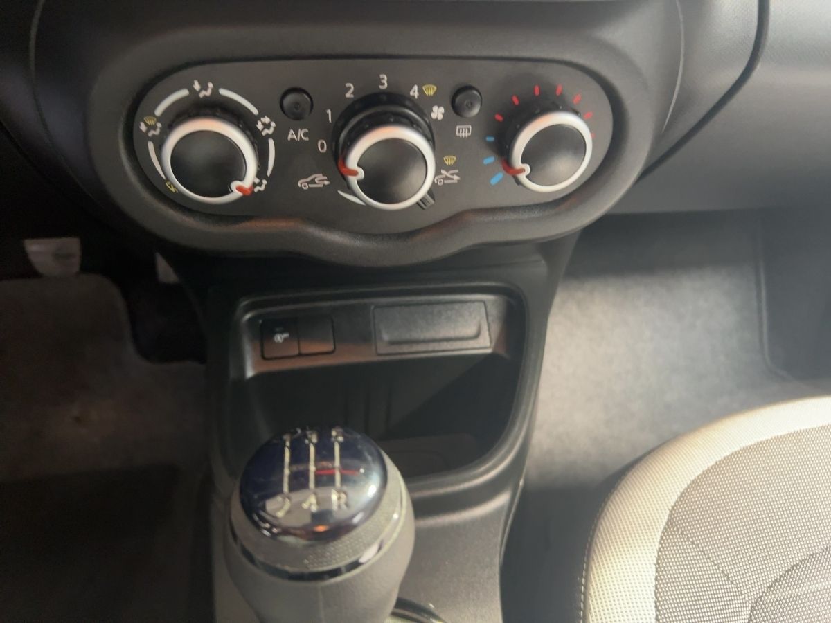 Fahrzeugabbildung Renault Twingo ZEN SCe 65 SHZ PDC