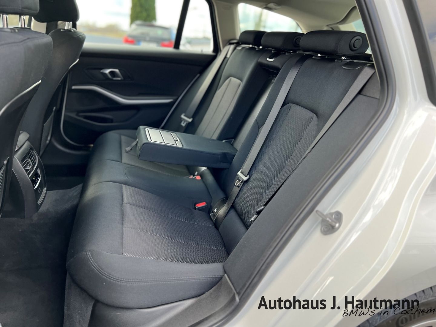 BMW 318 d Touring Advantage +1.HAND+LED+NAVI+SHZ+PDC foto 15